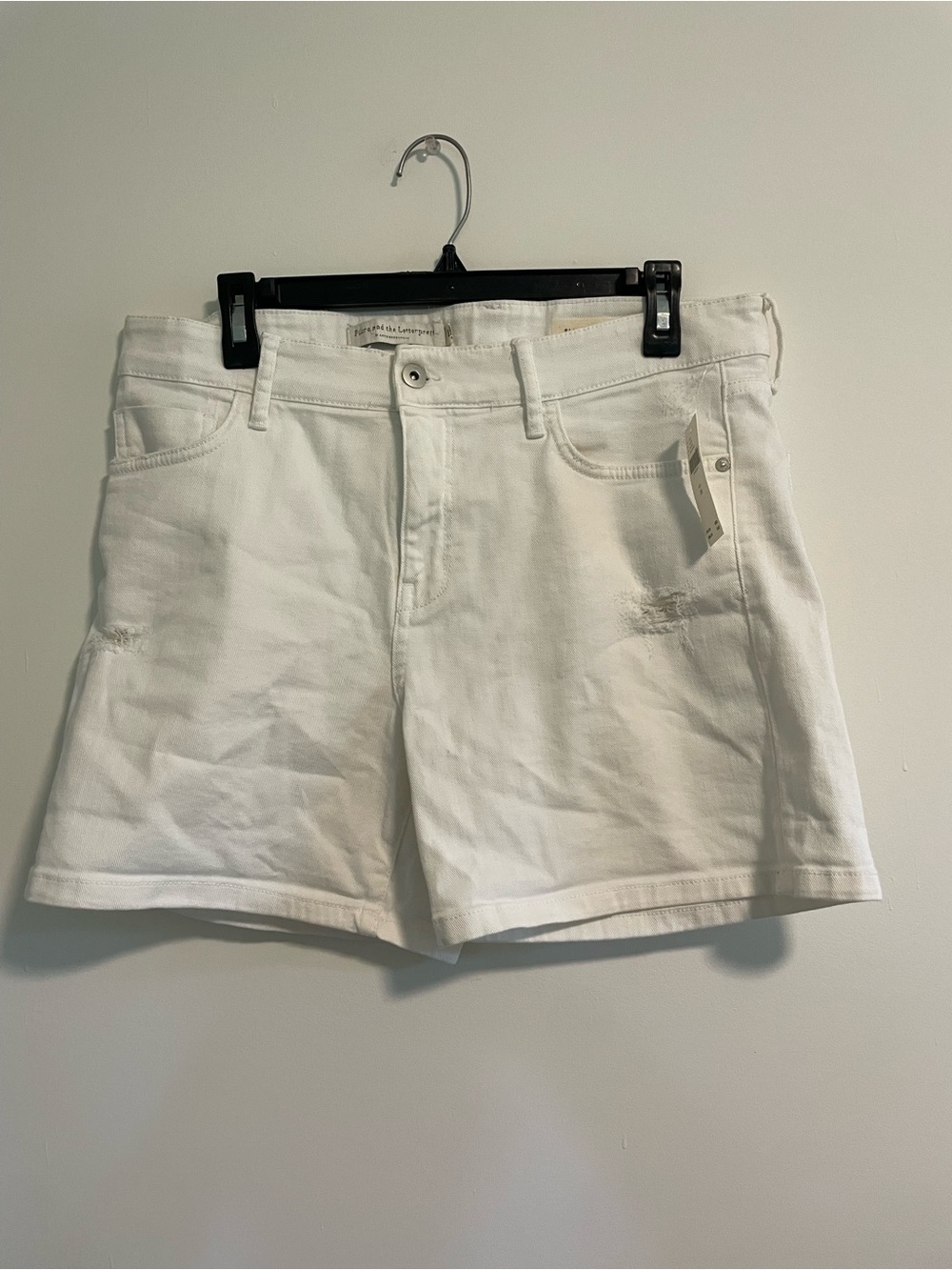 Pilcro and the Letterpress Women’s White Denim Shorts Size 30 NWT